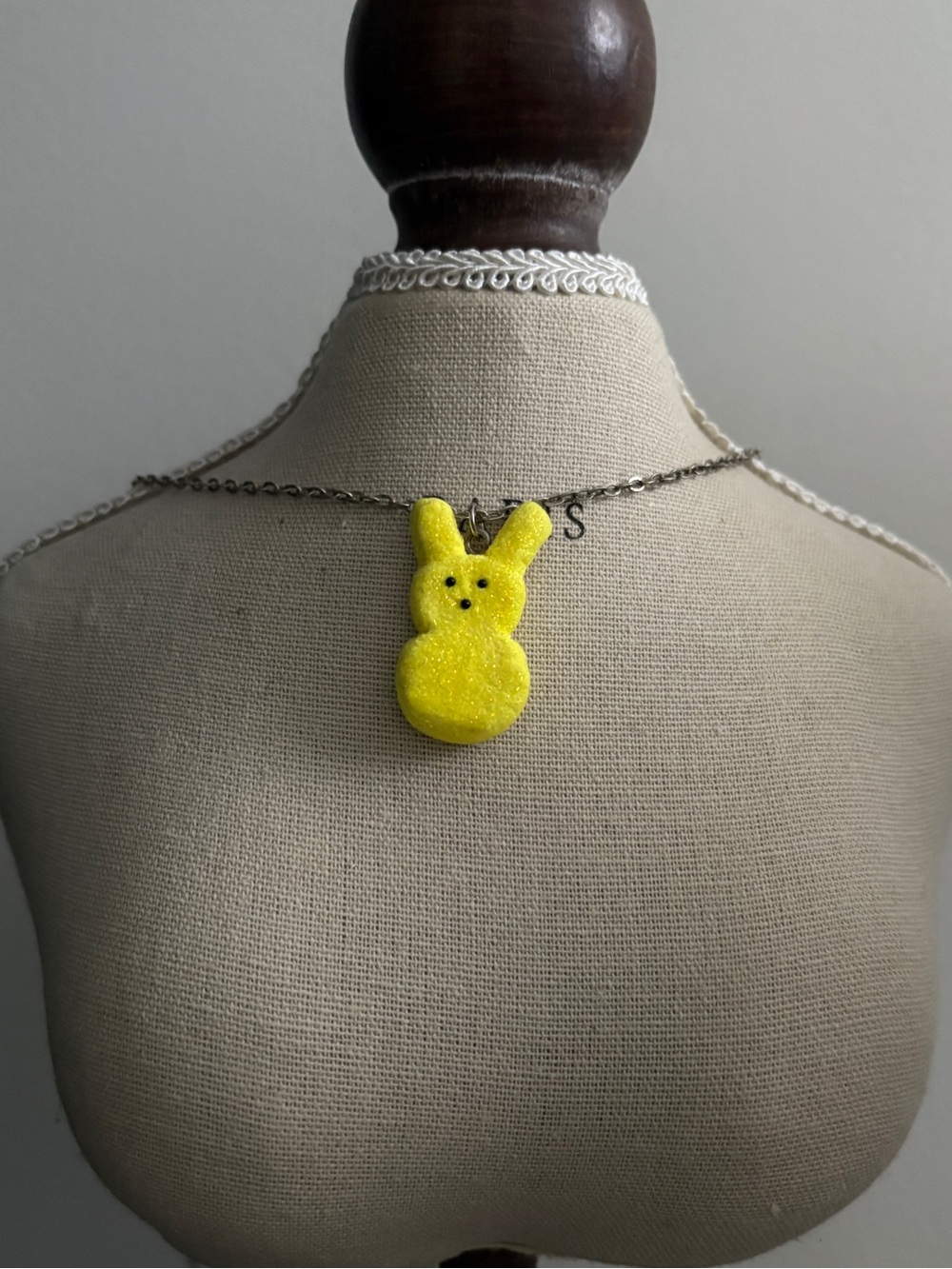moving sale 💕 - yellow peep candy pendant necklace